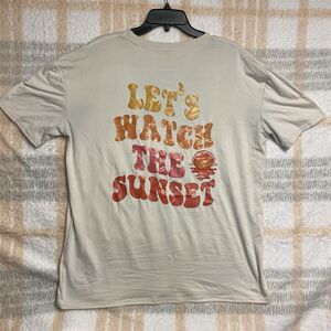Men's Large Let's Watch the Sunset Graphic T-Shirt Size L Grawell